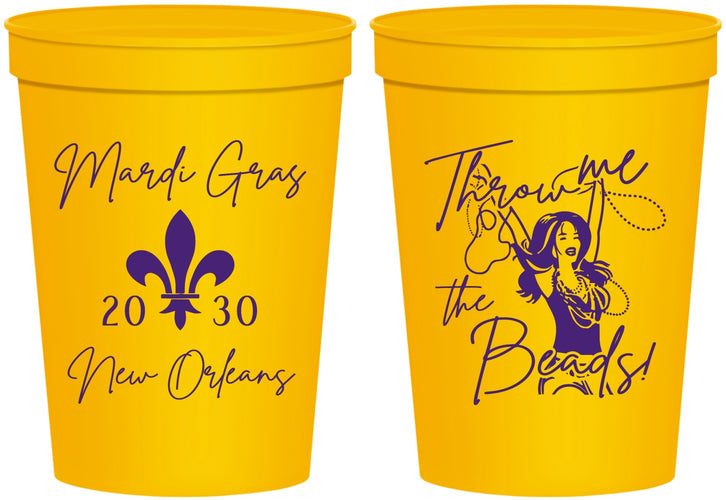 Personalized Mardi Gras 16 oz Stadium Cups - Throw Me The Beads | 190008