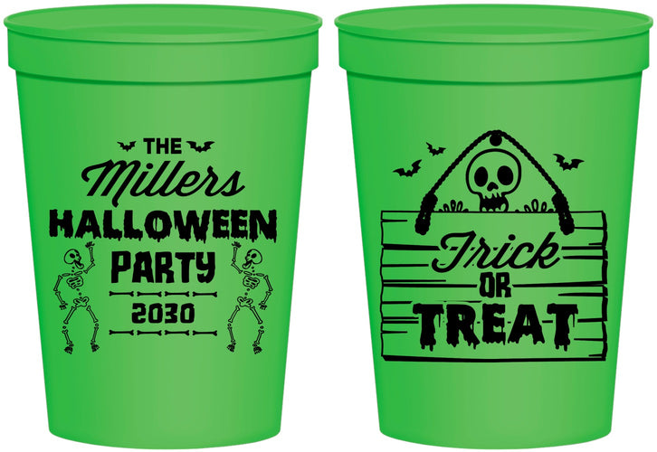 Personalized Halloween 16 oz Stadium Cups - Trick Or Treat | 250010