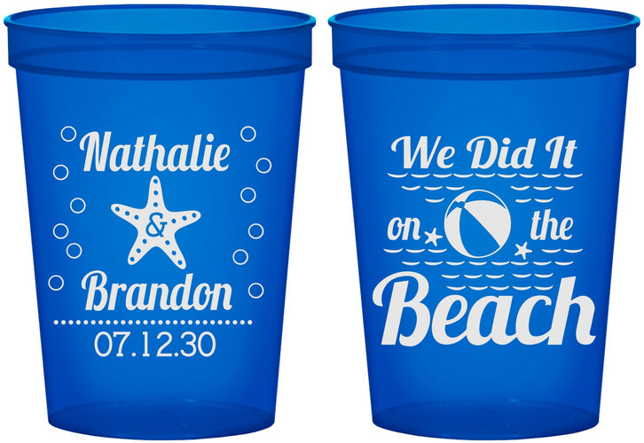 Custom Wedding 16 oz Translucent Cups - We Did It On The Beach | 287