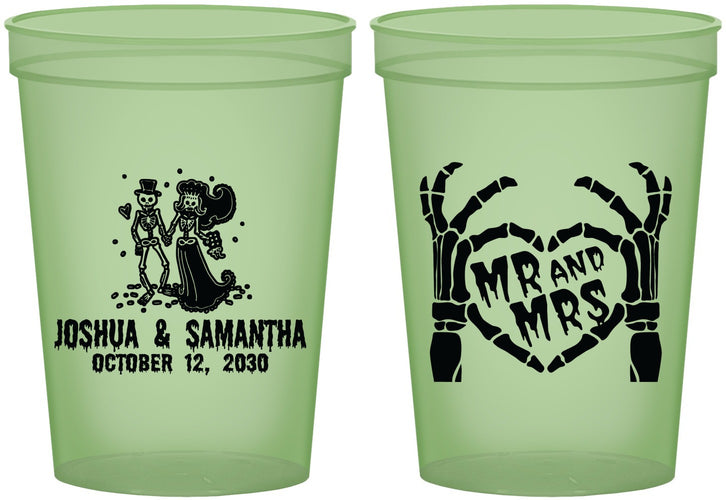Custom Wedding 16 oz Glow In The Dark Cups - Mr And Mrs Skeleton | 204
