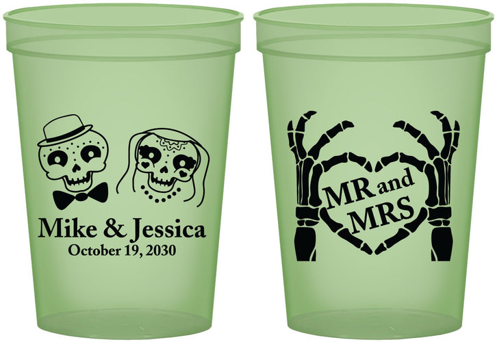 Custom Wedding 16 oz Glow In The Dark Cups - Mr And Mrs Halloween | 206