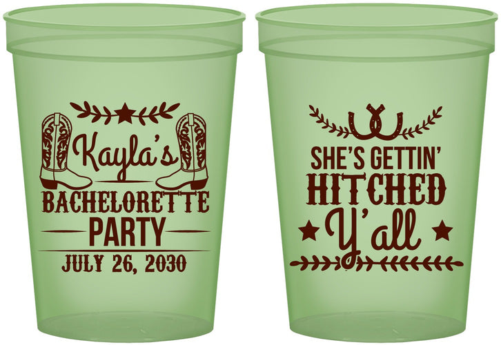 Custom Bachelorette 16 oz Glow In The Dark Cups - Getting Hitched Yall | 60047