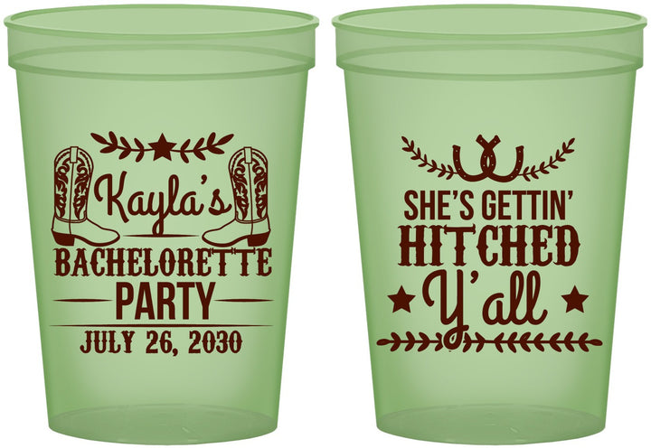 Custom Bachelorette 16 oz Glow In The Dark Cups - Getting Hitched Yall | 60047