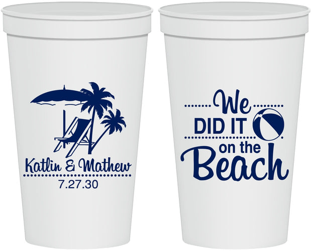 Personalized Wedding 22 oz Stadium Cups - We Did It On The Beach | 317
