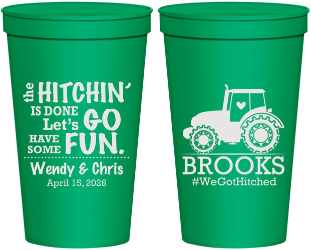 Personalized Wedding 22 oz Stadium Cups - Tractor Hitchin | 448
