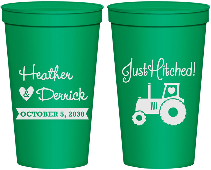 Personalized Wedding 22 oz Stadium Cups - Just Hitched Tractor | 482