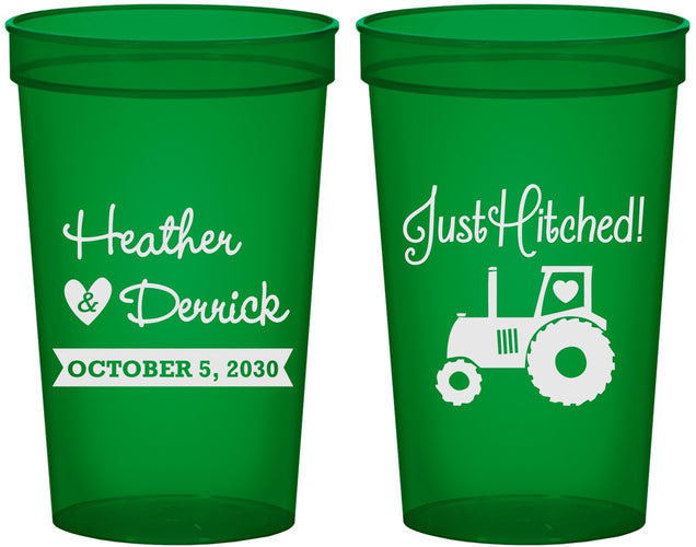 Custom Wedding 22 oz Translucent Cups - Just Hitched Tractor | 482