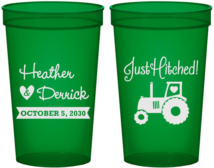 Custom Wedding 22 oz Translucent Cups - Just Hitched Tractor | 482