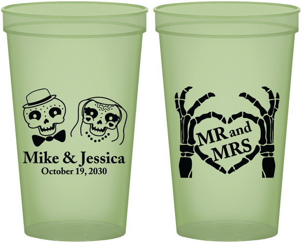 Custom Wedding 22 oz Glow In The Dark Cups - Mr And Mrs Halloween | 206