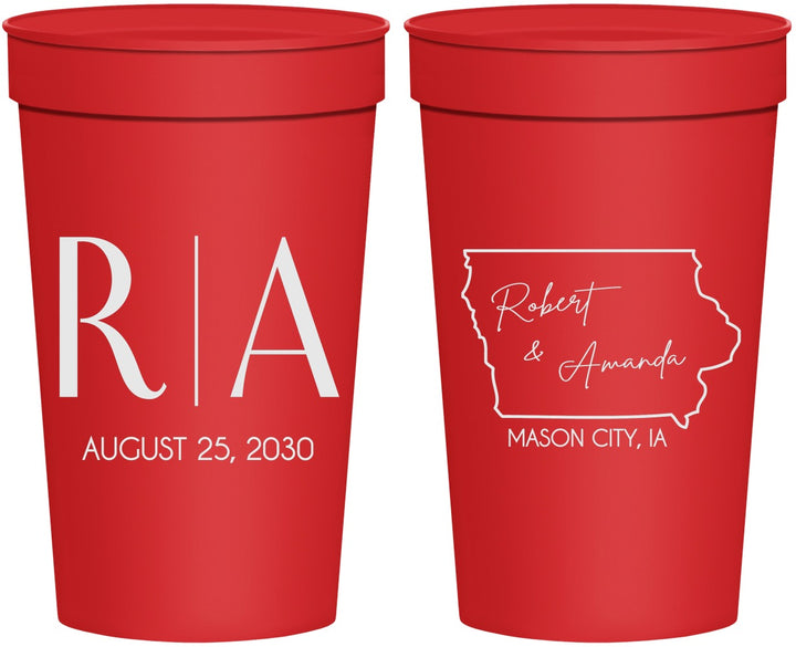 Personalized Wedding 32 oz Stadium Cups - Iowa | 114