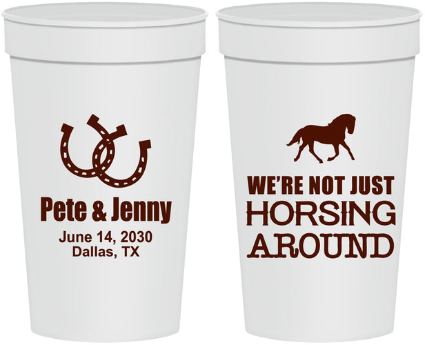 Personalized Wedding 32 oz Stadium Cups - Horseshoe | 341