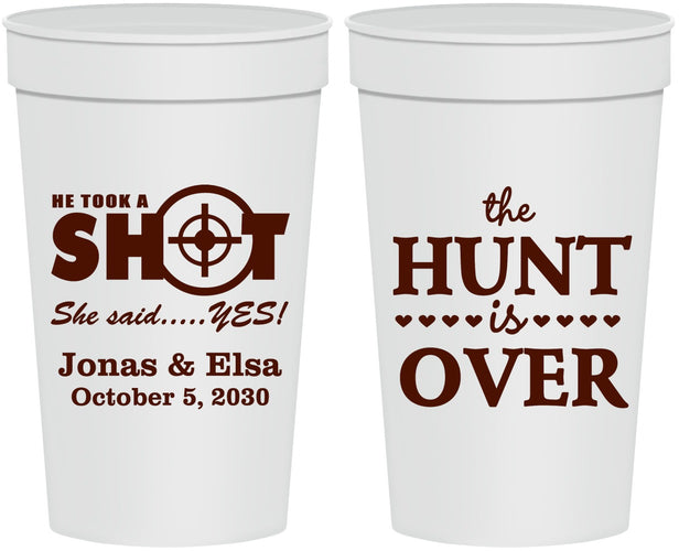 Personalized Wedding 32 oz Stadium Cups - The Hunt Is Over | 400