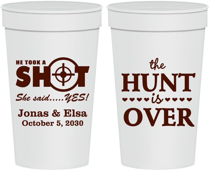 Personalized Wedding 32 oz Stadium Cups - The Hunt Is Over | 400