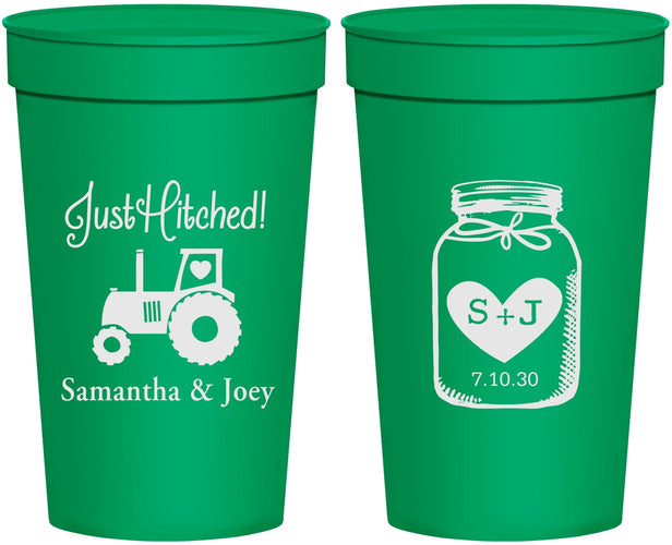 Personalized Wedding 32 oz Stadium Cups - Just Hitched Mason Jar | 483